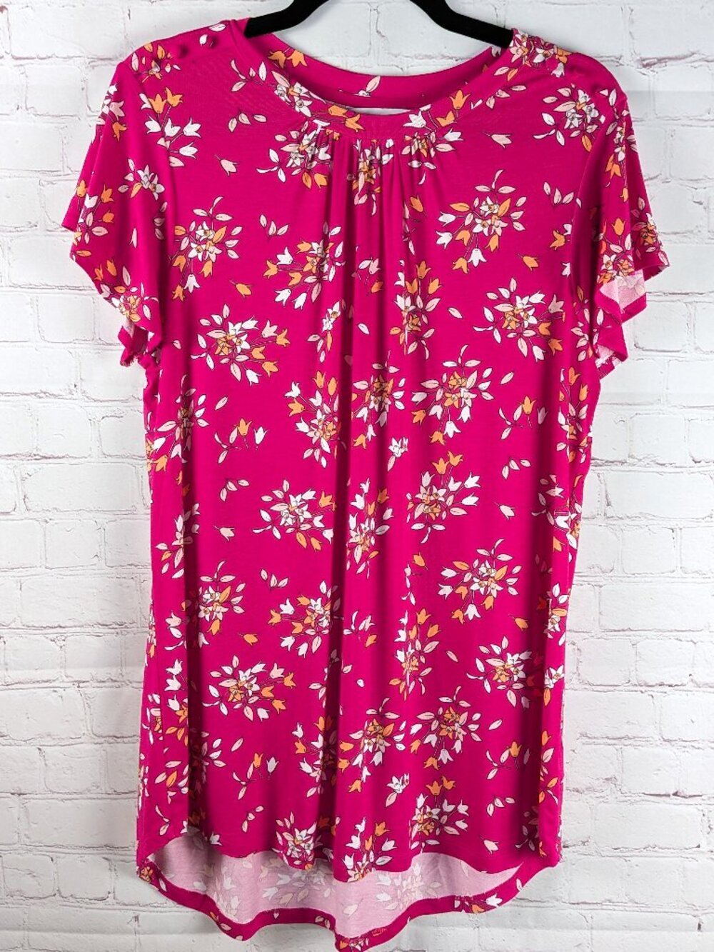 Liz Claiborne Raspberry Pink Floral Top LT